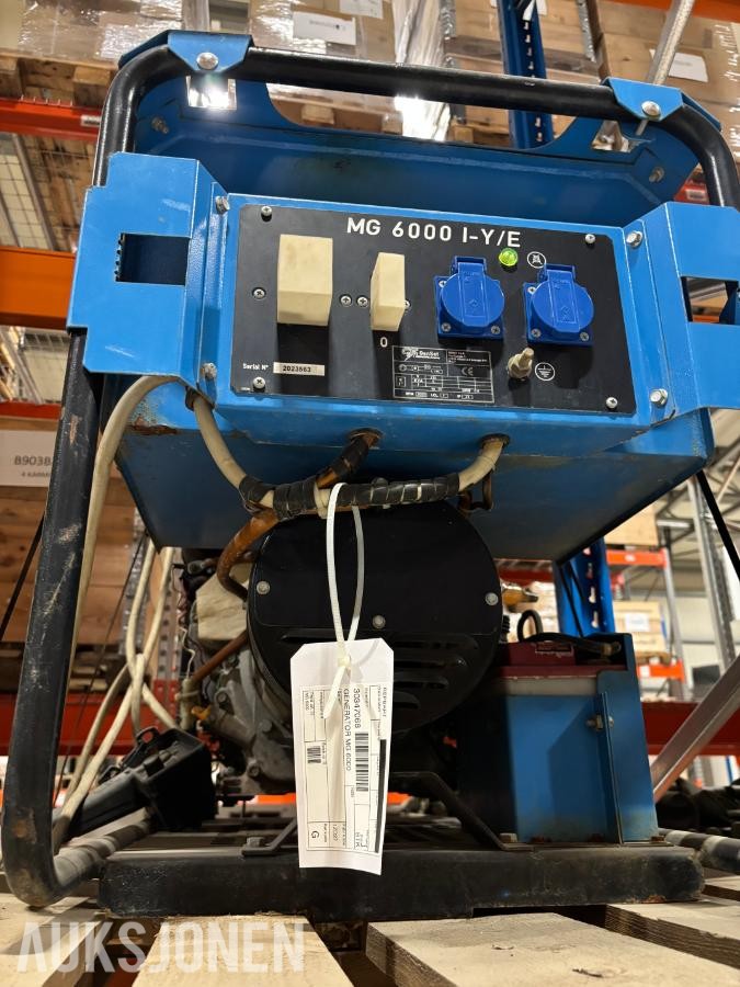 Genset MG6000 Generator
