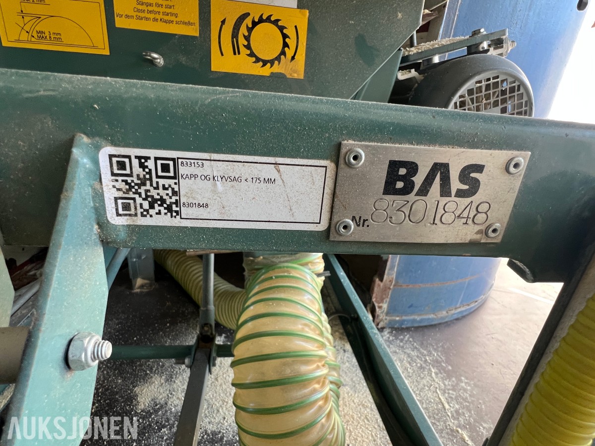 15 fot BNS 10-C13-LC sagcontainer med Ernex gjerdesag