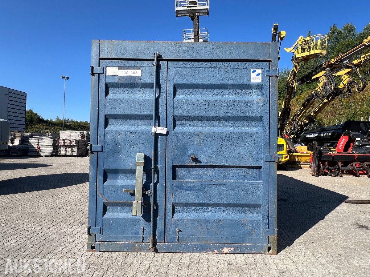 15 fot BNS 10-C13-LC sagcontainer med Ernex gjerdesag
