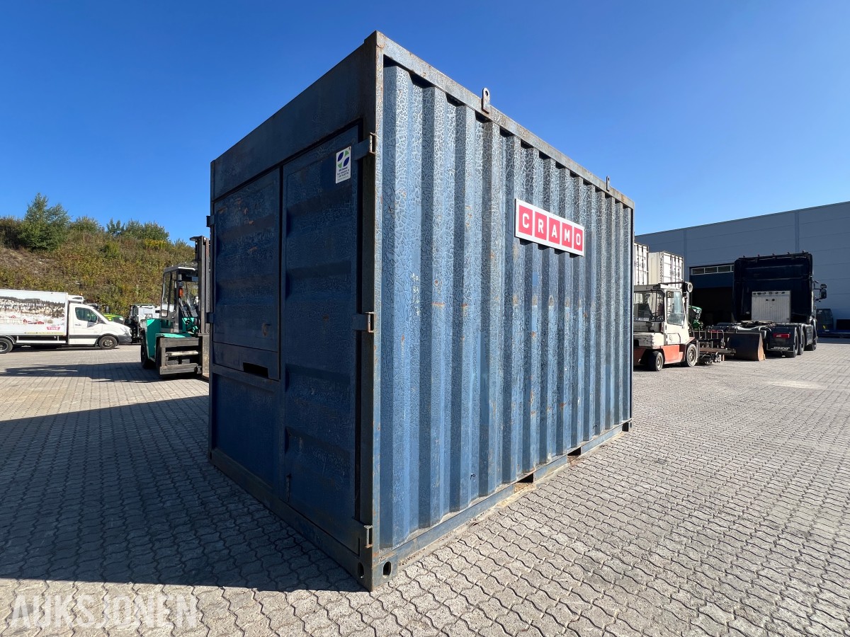 15 fot BNS 10-C13-LC sagcontainer med Ernex gjerdesag