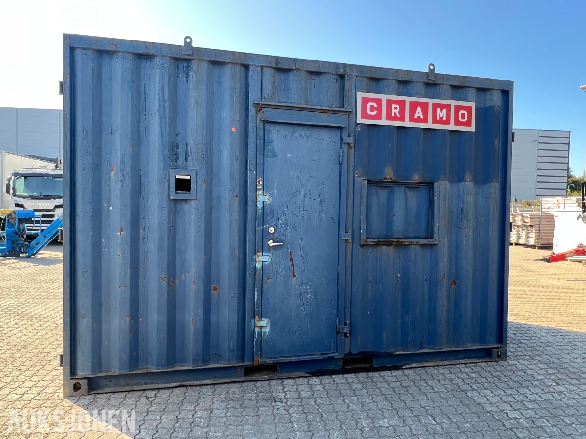15 fot BNS 10-C13-LC sagcontainer med Ernex gjerdesag
