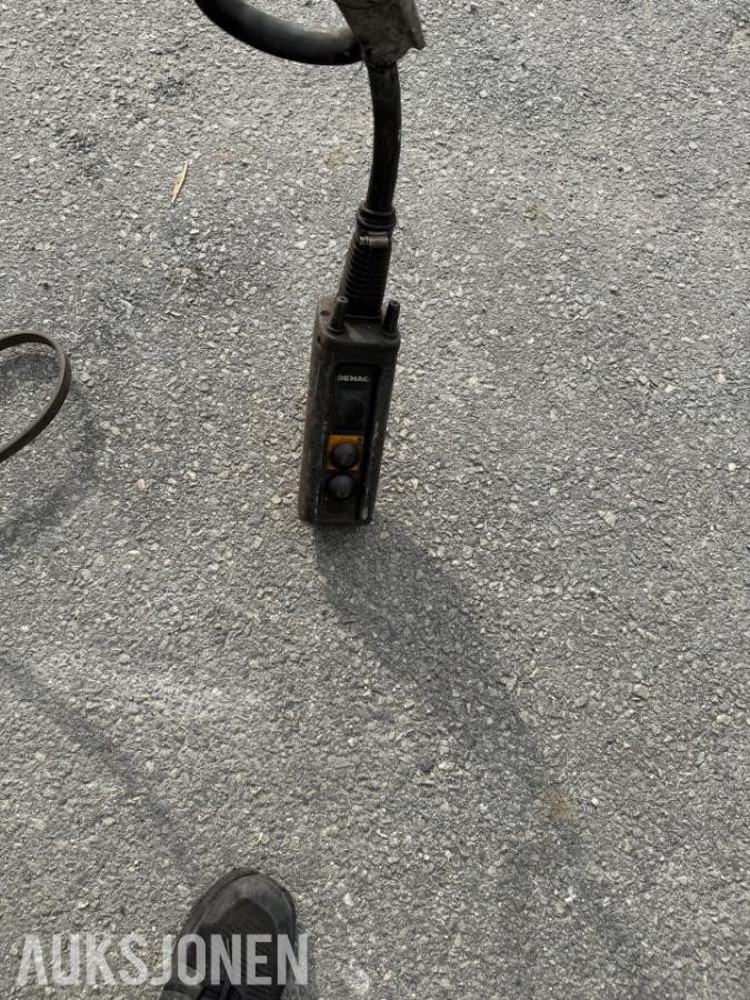 DEMAG elektrisk kjettingtalje 500/1.000 kg