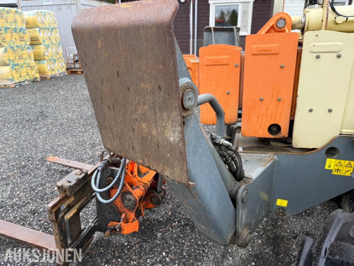 2008 JLG 4017 PS teleskoptruck med gafler og skuff