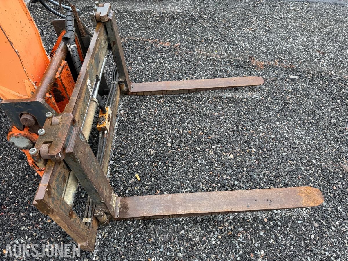 2008 JLG 4017 PS teleskoptruck med gafler og skuff