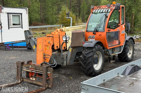 2008 JLG 4017 PS teleskoptruck med gafler og skuff