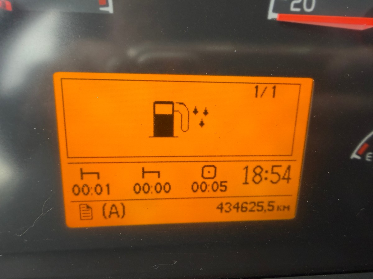 2009 Volvo FL240 4x2 skapbil med sideåpning – EU-godkjent til 31/5-2027 – 2 sett hjul