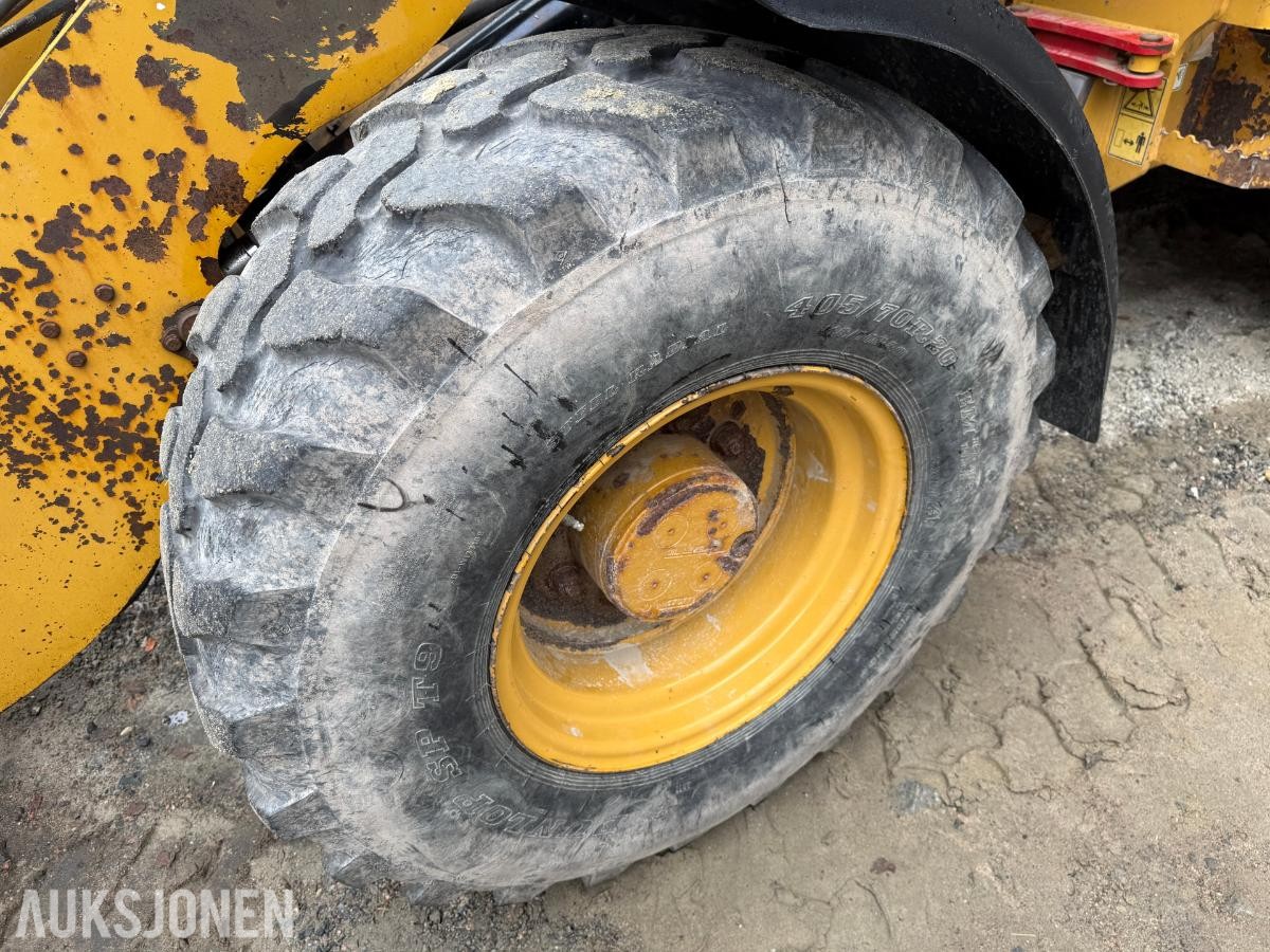 2012 CAT 908H hjullaster med ABL-skuff – 5288 timer