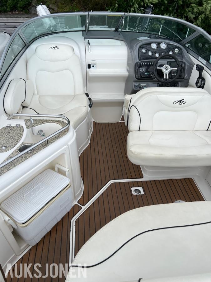 2008 Monterey 275 Sport Cruiser med 320hk