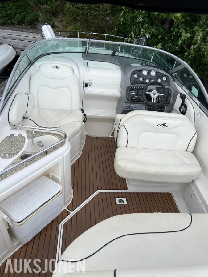2008 Monterey 275 Sport Cruiser med 320hk