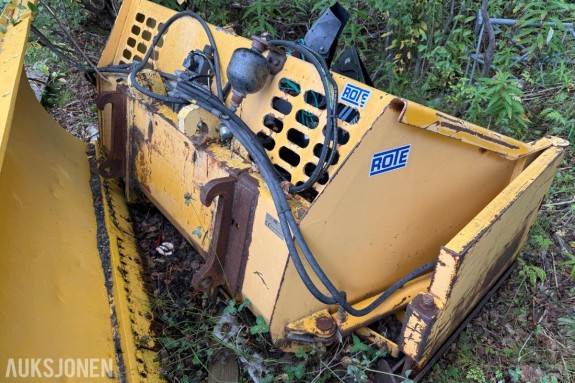 Rote 1100 hydraulisk Klappvingeskuffe, Liten BM Feste, 110 bredde