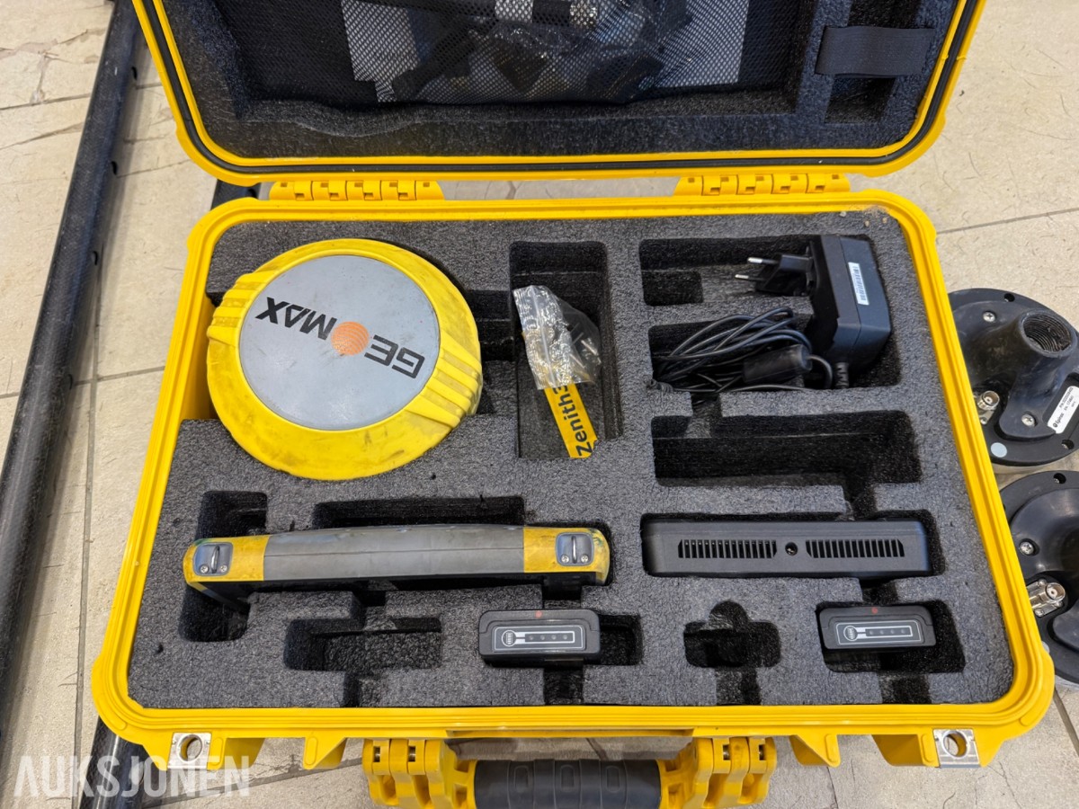Pakke med landmålings-/GPS-utstyr – GeoMax, Epiroc og Trimble