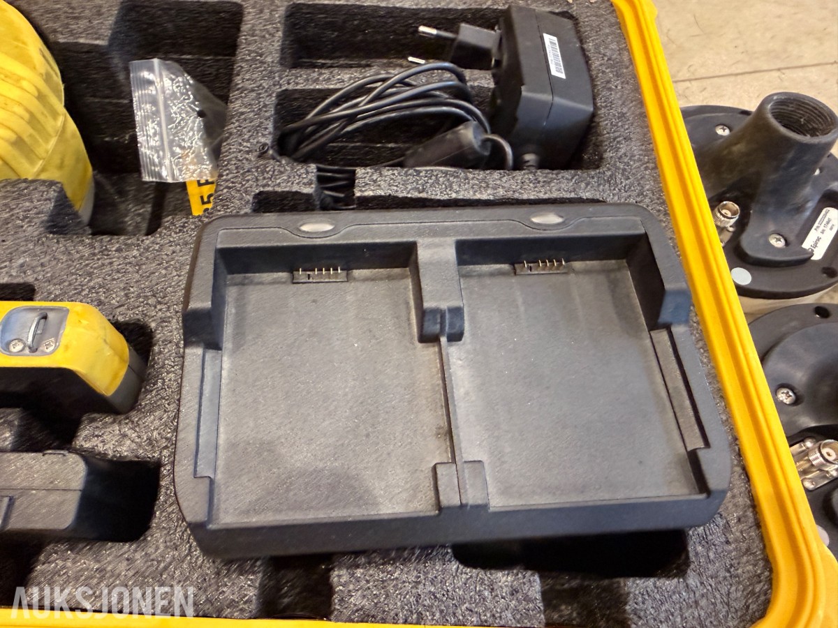Pakke med landmålings-/GPS-utstyr – GeoMax, Epiroc og Trimble