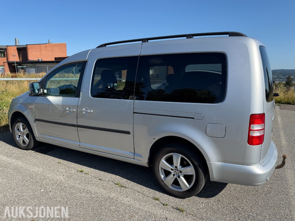 VOLKSWAGEN CADDY 7 seter 119921km