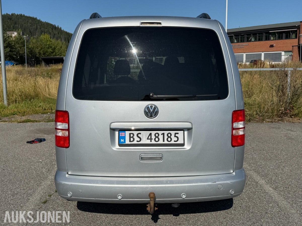 VOLKSWAGEN CADDY 7 seter 119921km