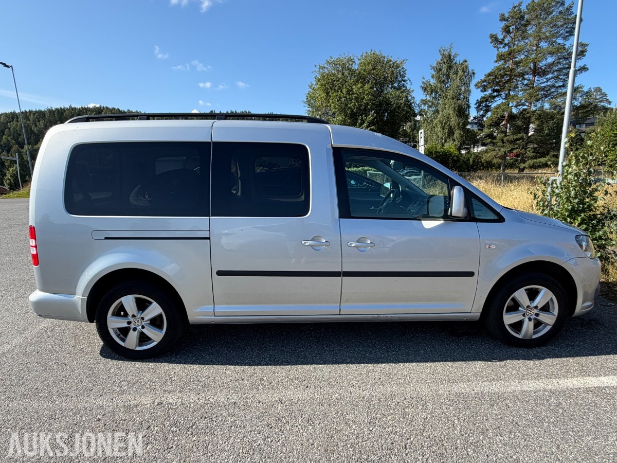 VOLKSWAGEN CADDY 7 seter 119921km
