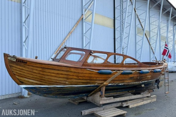 1952 Skilsø Sørlandssnekke 23 fot - Yanmar 2GM 20F 16hk 2 sylindret