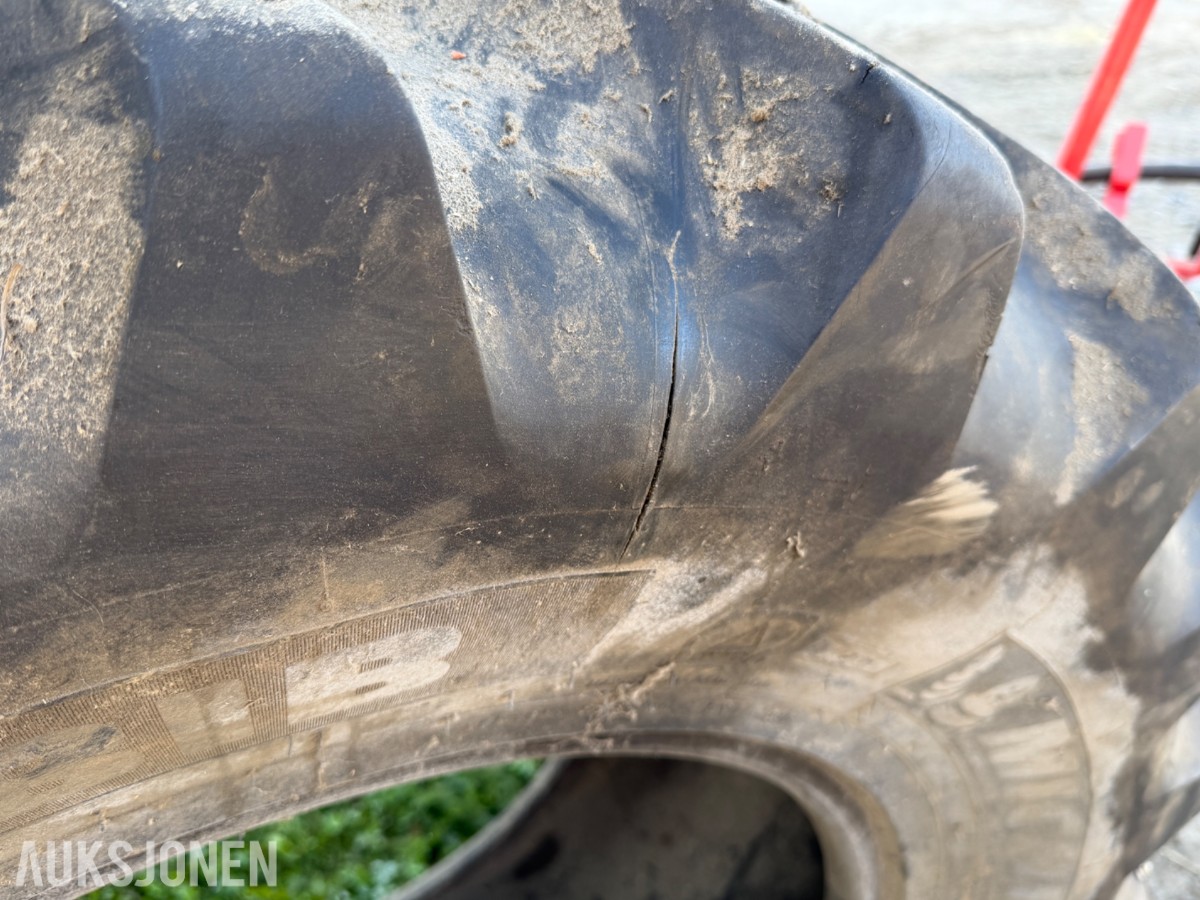 Michelin 440/65 R24 