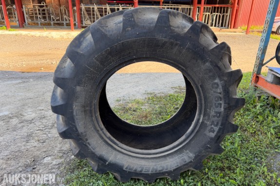 Michelin 440/65 R24