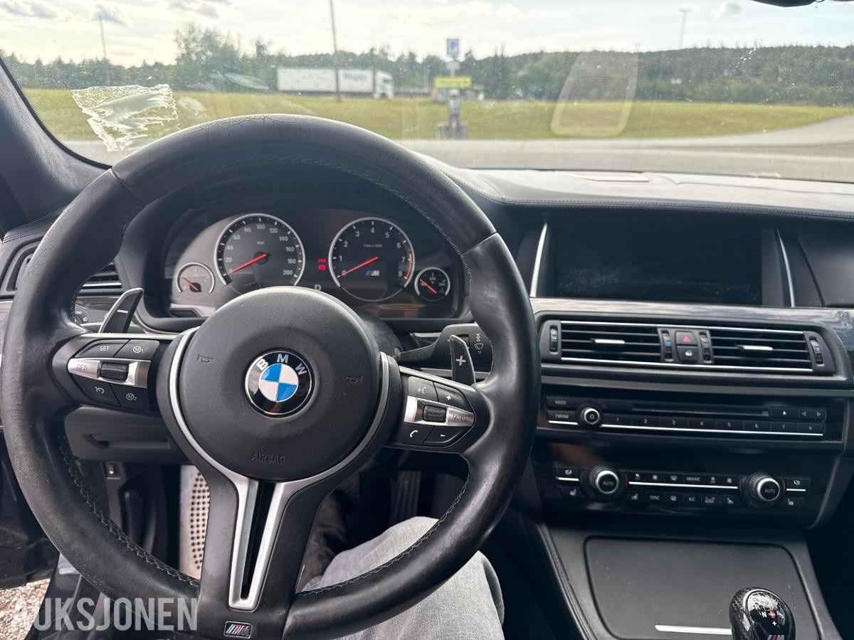 2014 BMW M5 F10