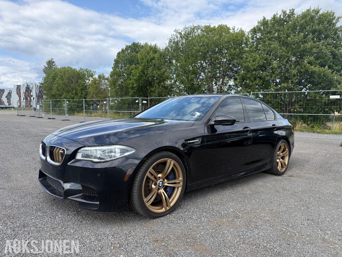 2014 BMW M5 F10