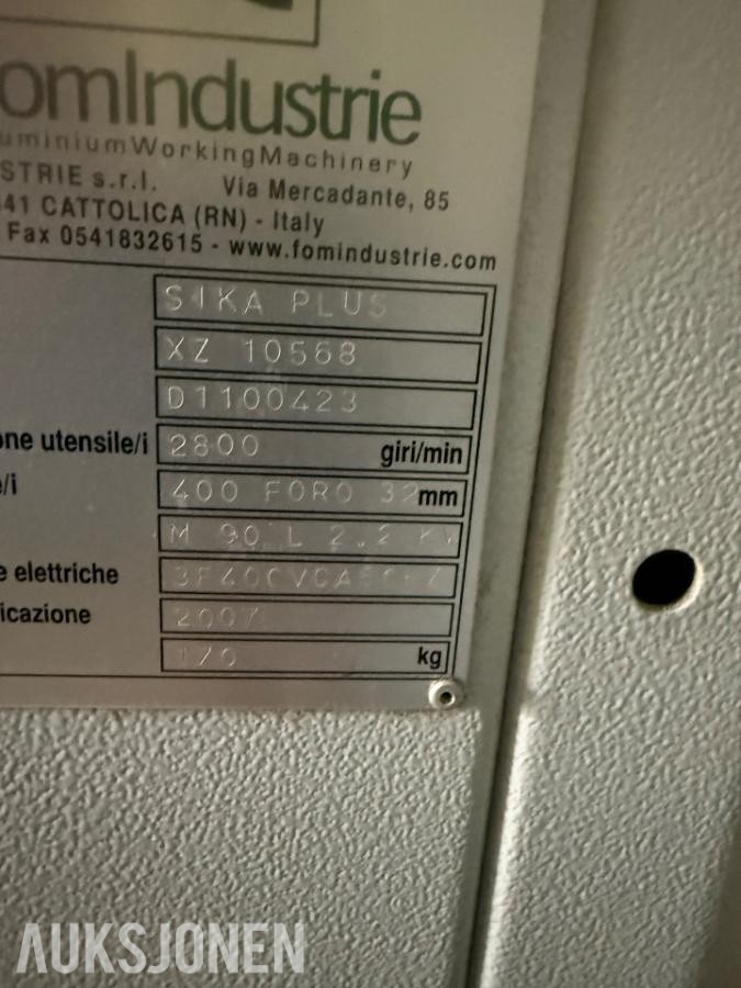 2007 FomIndustrie Sika Plus X2 10568 metal og pvc kutter