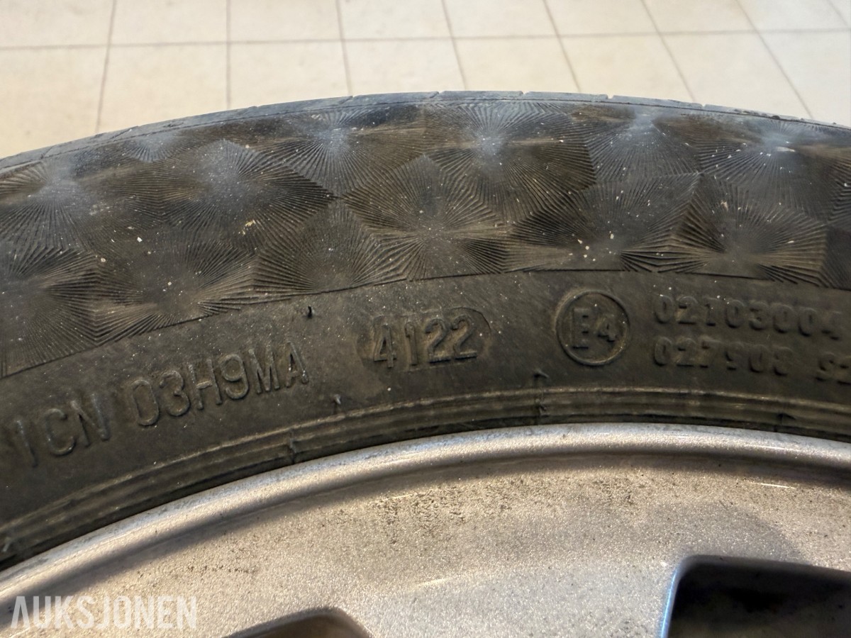 2 sett komplette hjul – totalt 8 stk.