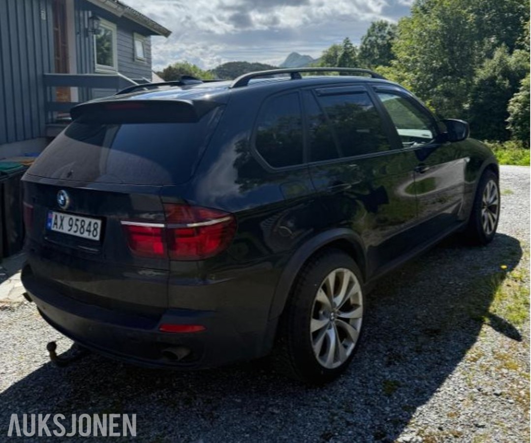 2007 BMW X5 3.0D 235HK AUTOMAT RYGGEKAMERA PANORAMA SOLTAK