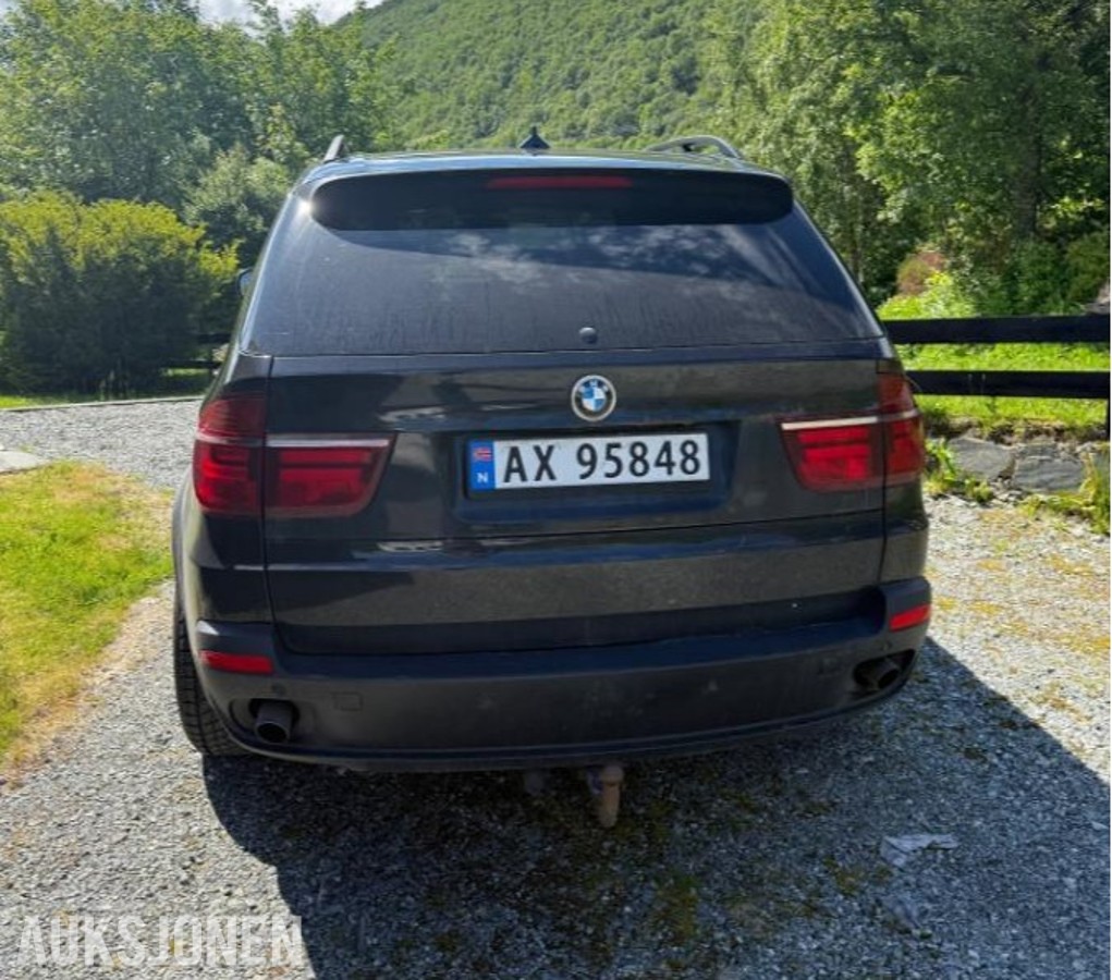 2007 BMW X5 3.0D 235HK AUTOMAT RYGGEKAMERA PANORAMA SOLTAK