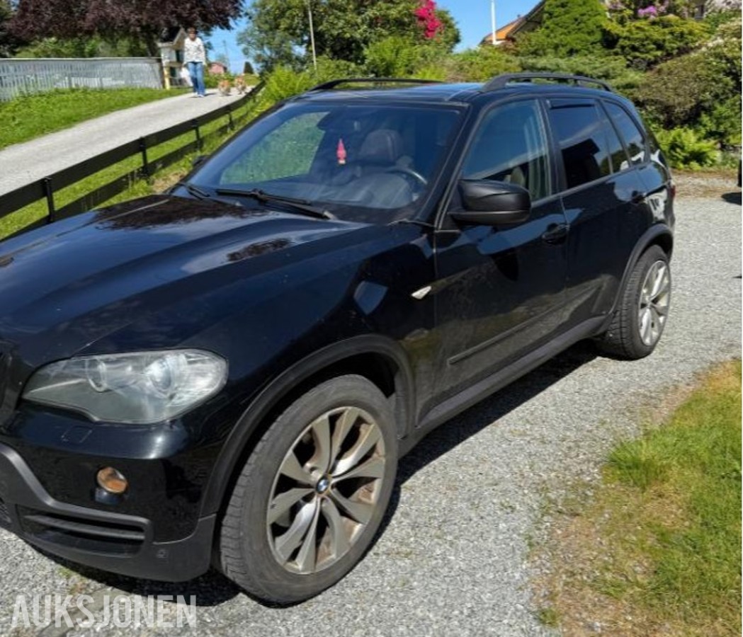 2007 BMW X5 3.0D 235HK AUTOMAT RYGGEKAMERA PANORAMA SOLTAK