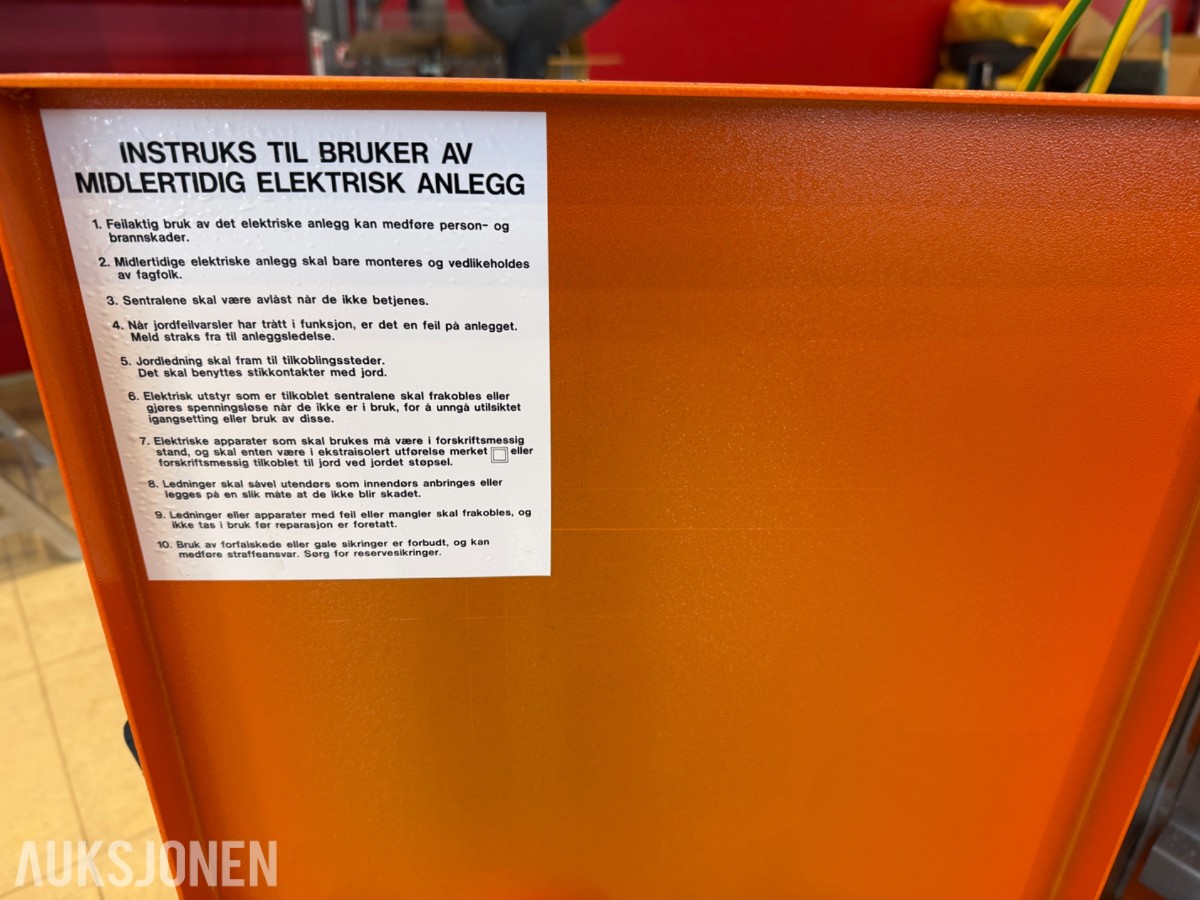 Byggestrømsentral / fordelingssentral med 230V og 400V uttak