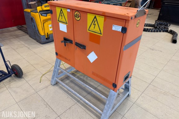 Byggestrømsentral / fordelingssentral med 230V og 400V uttak
