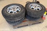 4 stk. BFGoodrich All-Terrain T/A 225/75 R16 på aluminiumsfelg