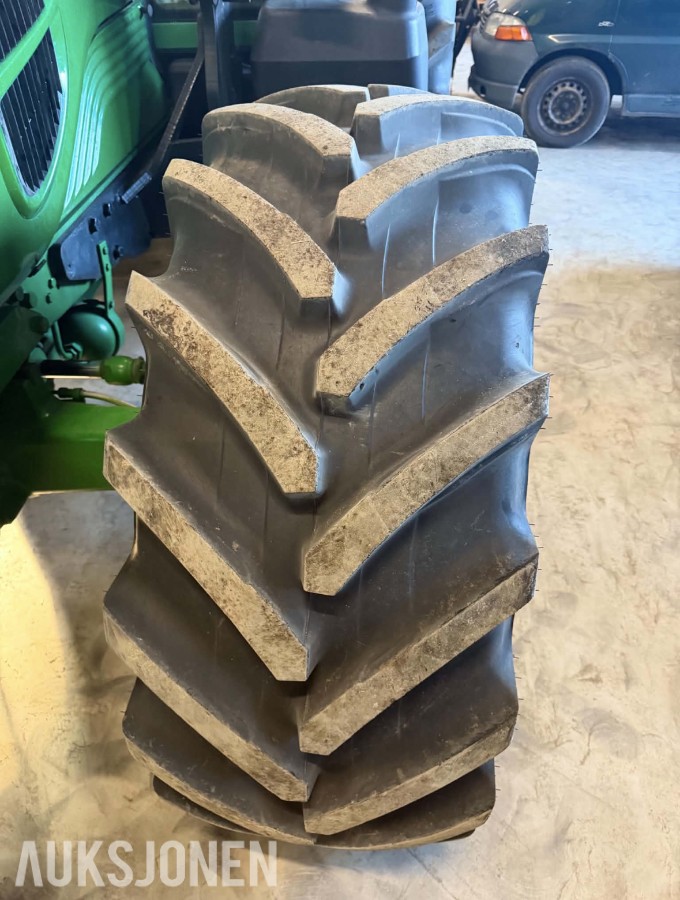 traktor dekk 540/65R28 650/65R38