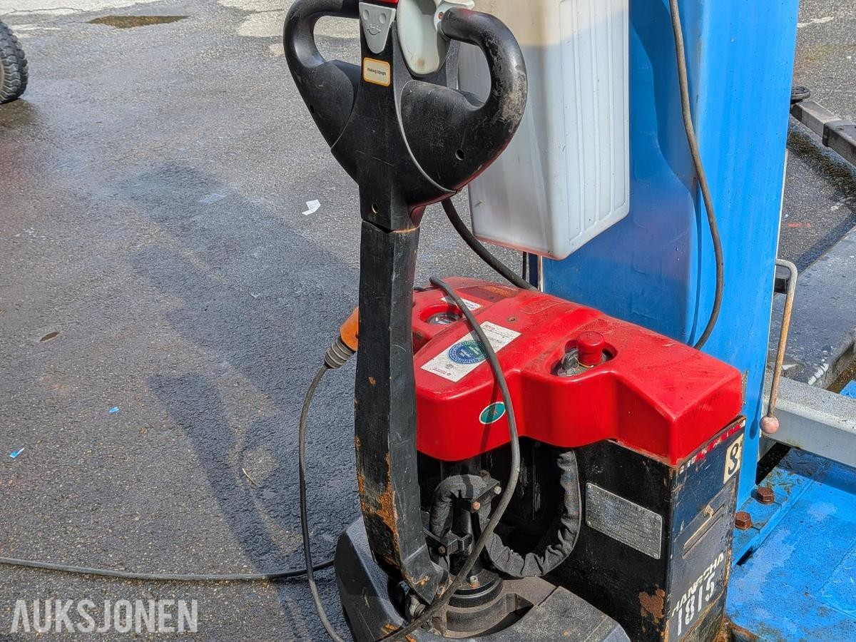 2014 Ensøyler løftebukk 2500Kg SLH 125