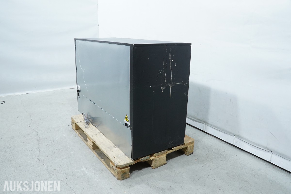 TEFCOLD DB300S-3-P barkjøleskap - 278 liter
