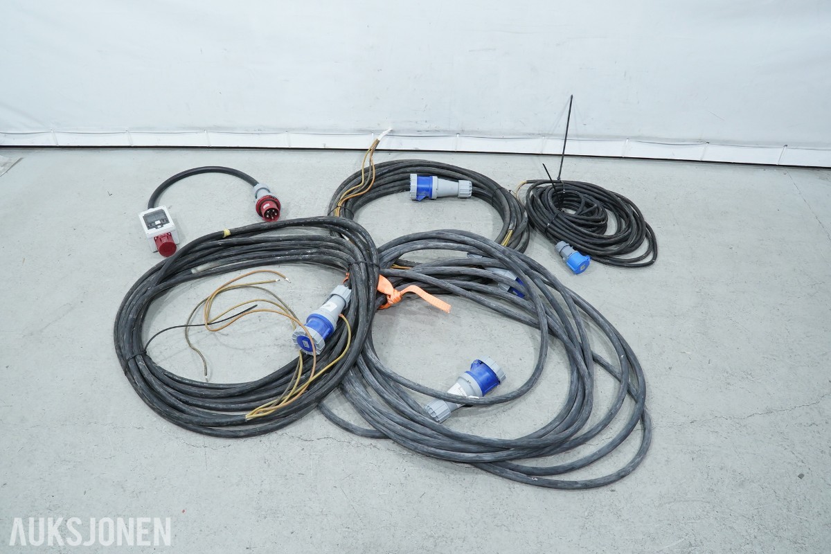 Malmbergs industrikabler 32A/63A med CEE-kontakter og overgangsboks