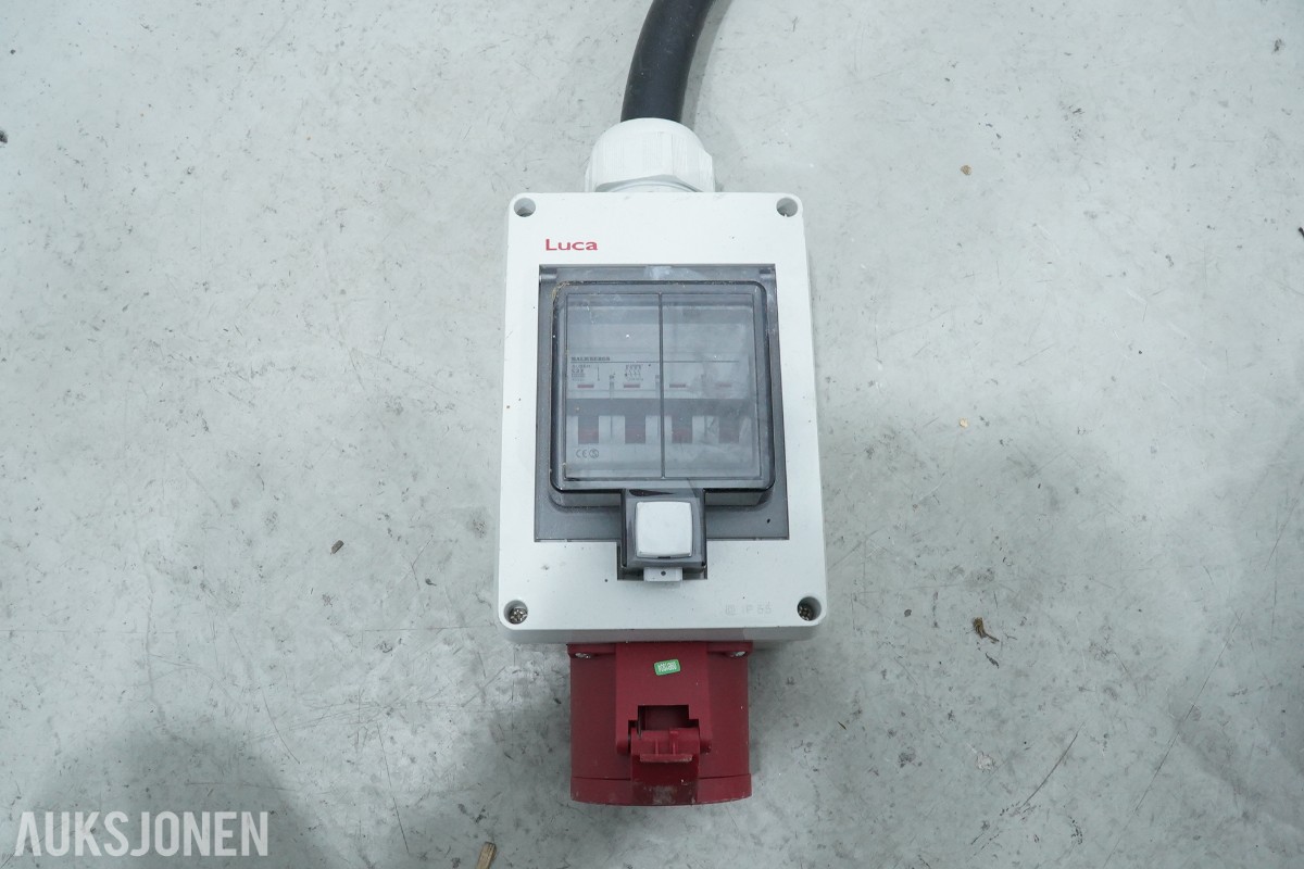 Malmbergs industrikabler 32A/63A med CEE-kontakter og overgangsboks