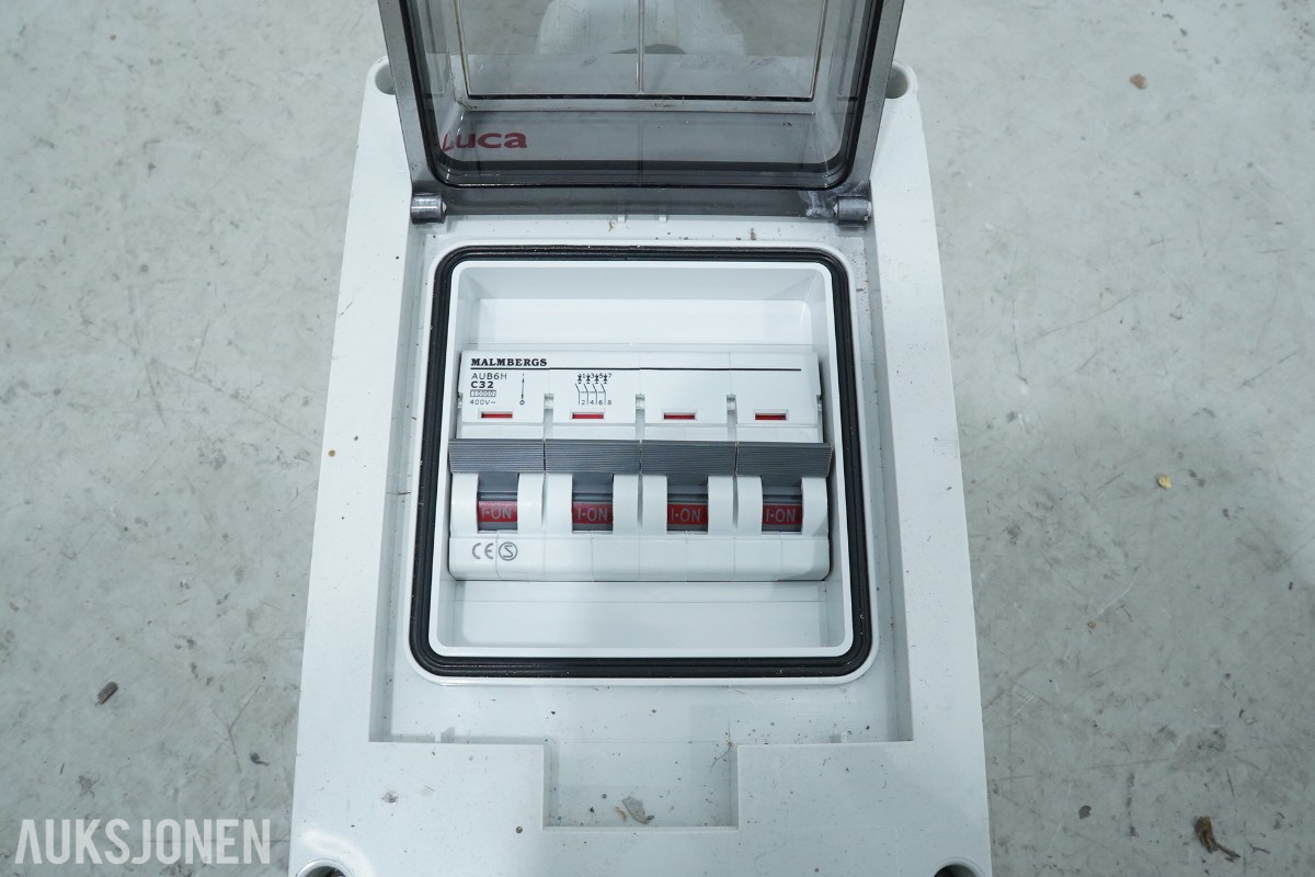 Malmbergs industrikabler 32A/63A med CEE-kontakter og overgangsboks