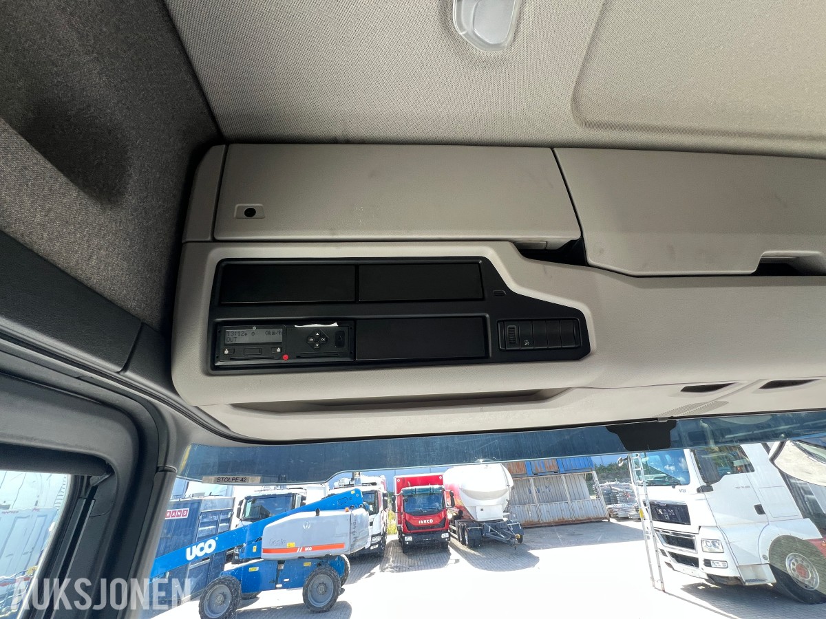 2018 Scania P 500 6x2*4NB vekselflakbil med Zepro bakløfter
