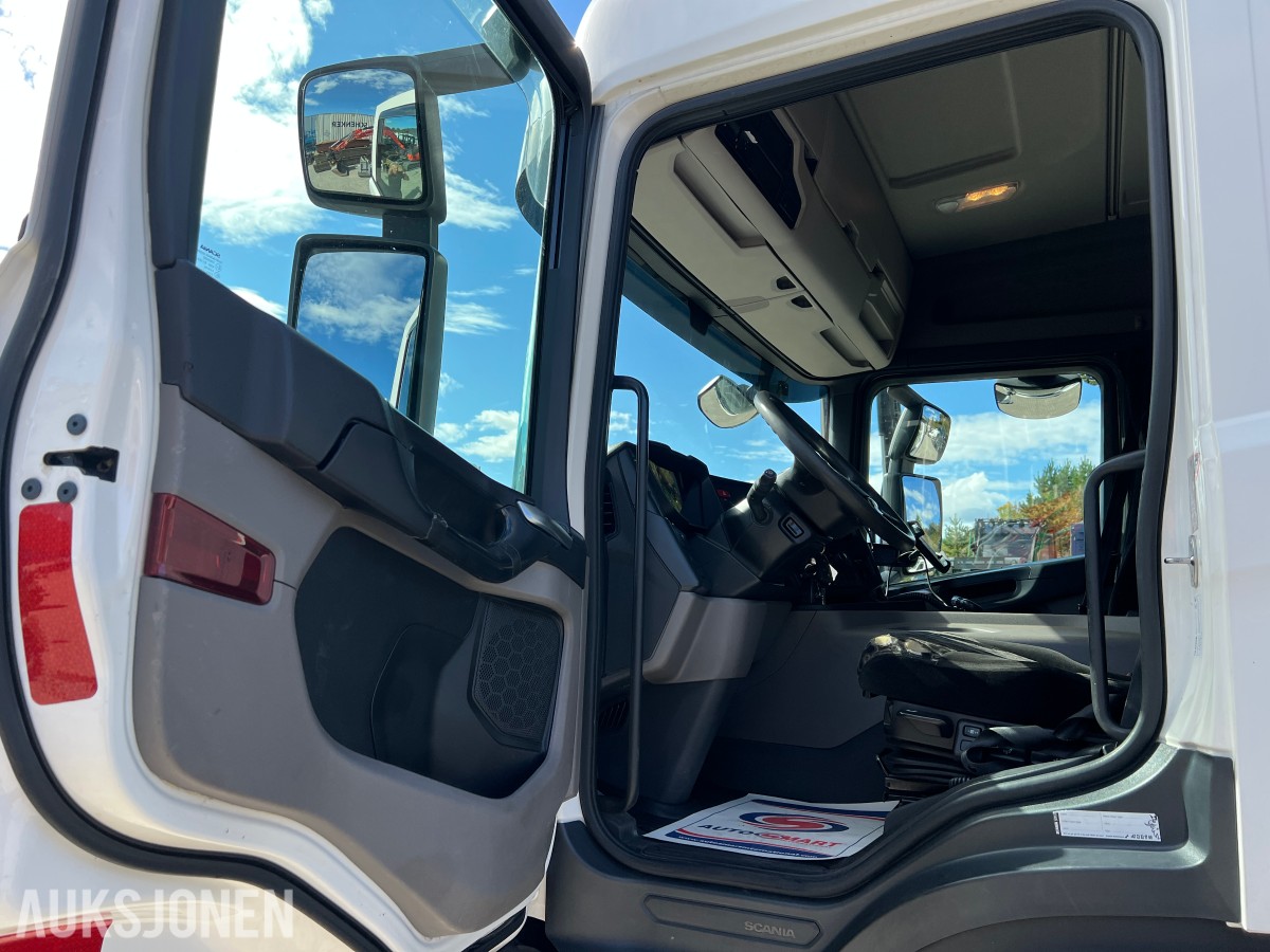 2018 Scania P 500 6x2*4NB vekselflakbil med Zepro bakløfter
