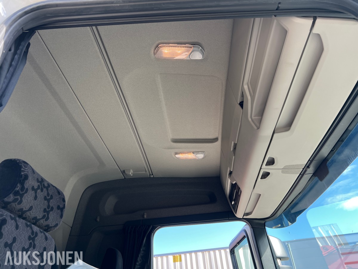 2018 Scania P 500 6x2*4NB vekselflakbil med Zepro bakløfter