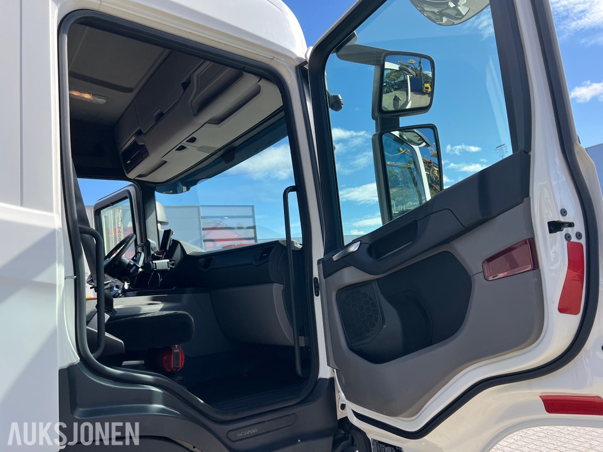 2018 Scania P 500 6x2*4NB vekselflakbil med Zepro bakløfter