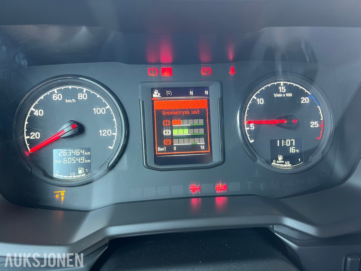 2018 Scania P 500 6x2*4NB vekselflakbil med Zepro bakløfter