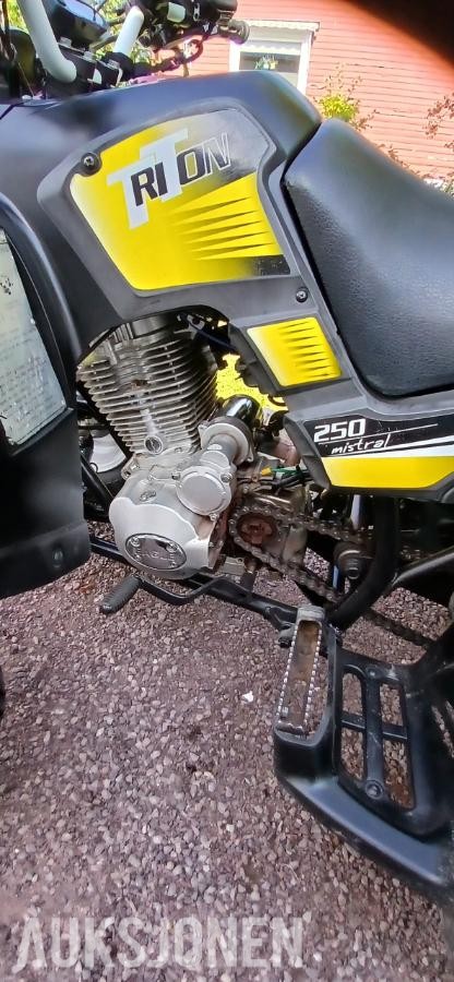2004 ATV - SMC Mistral 250