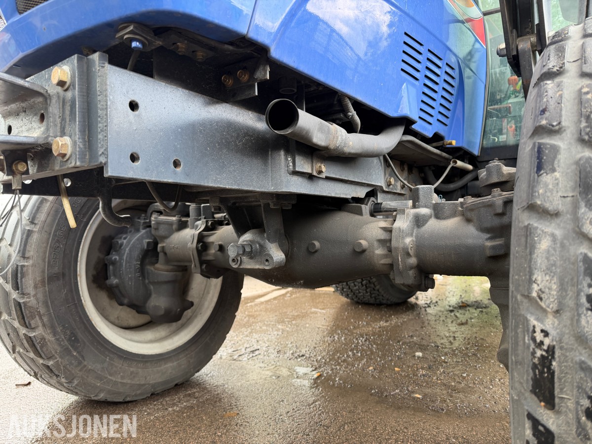 2009 Iseki TG5470 kompakt traktor m/frontlaster og skuffe