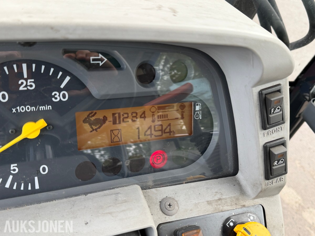 2009 Iseki TG5470 kompakt traktor m/frontlaster og skuffe