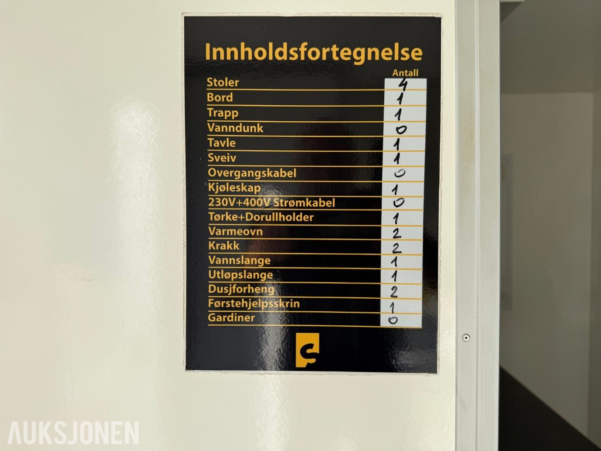 2014 Scanvogn med ren og skitten sone - skiftebrakke
