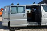 2009 Toyota HIACE 2.5-117 D 4WD.