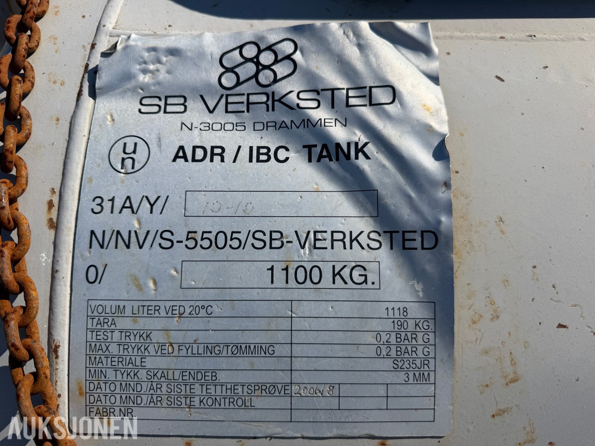 Dieseltank 1100 Liter