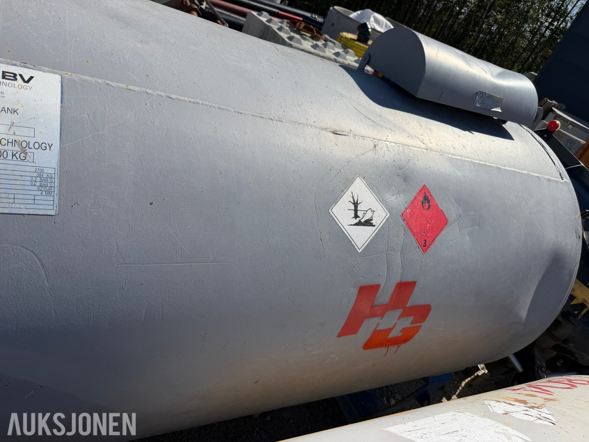 Dieseltank 2700 Liter
